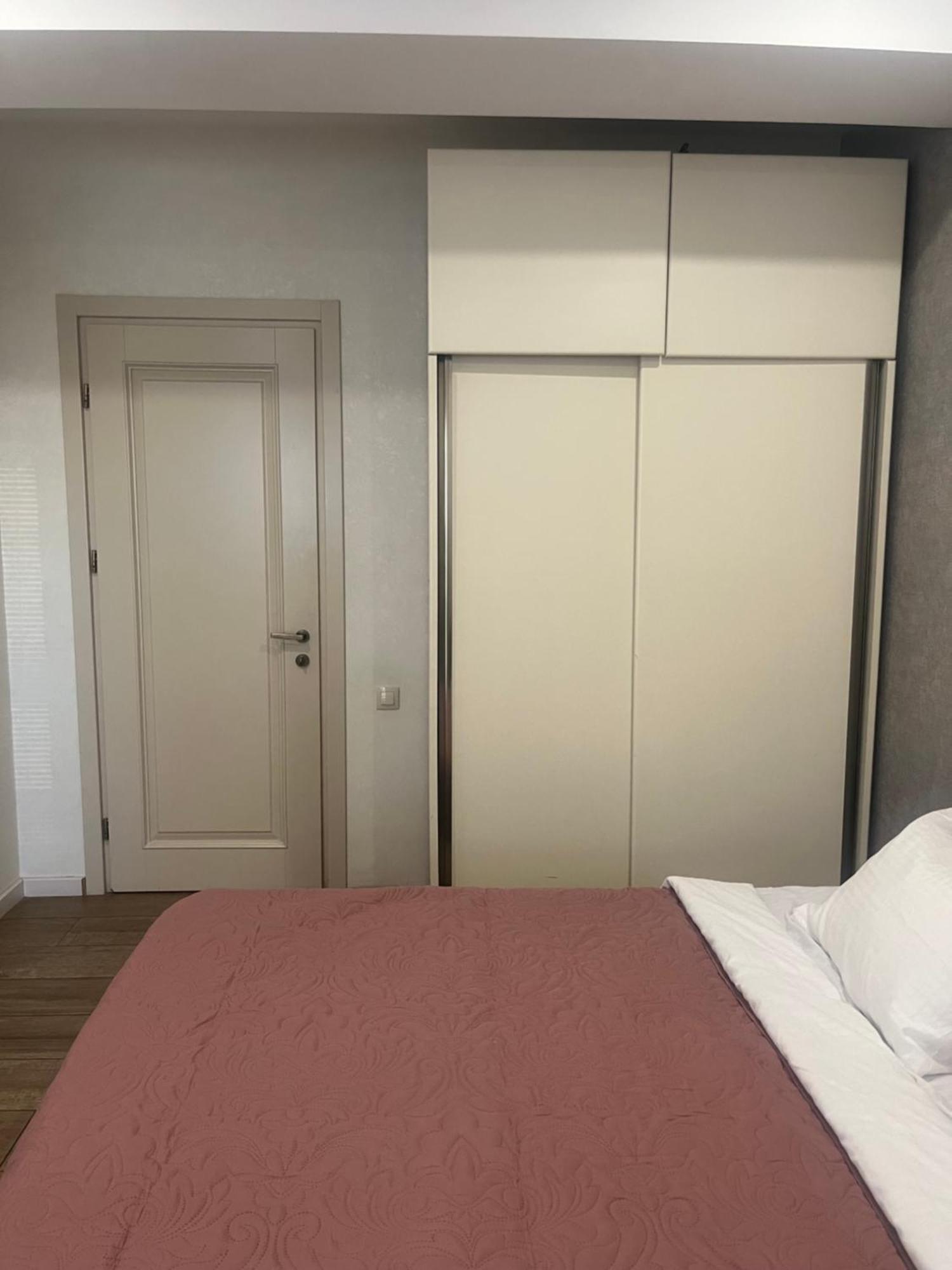 Panorama Khiliani Apartment Tbilisi Ngoại thất bức ảnh
