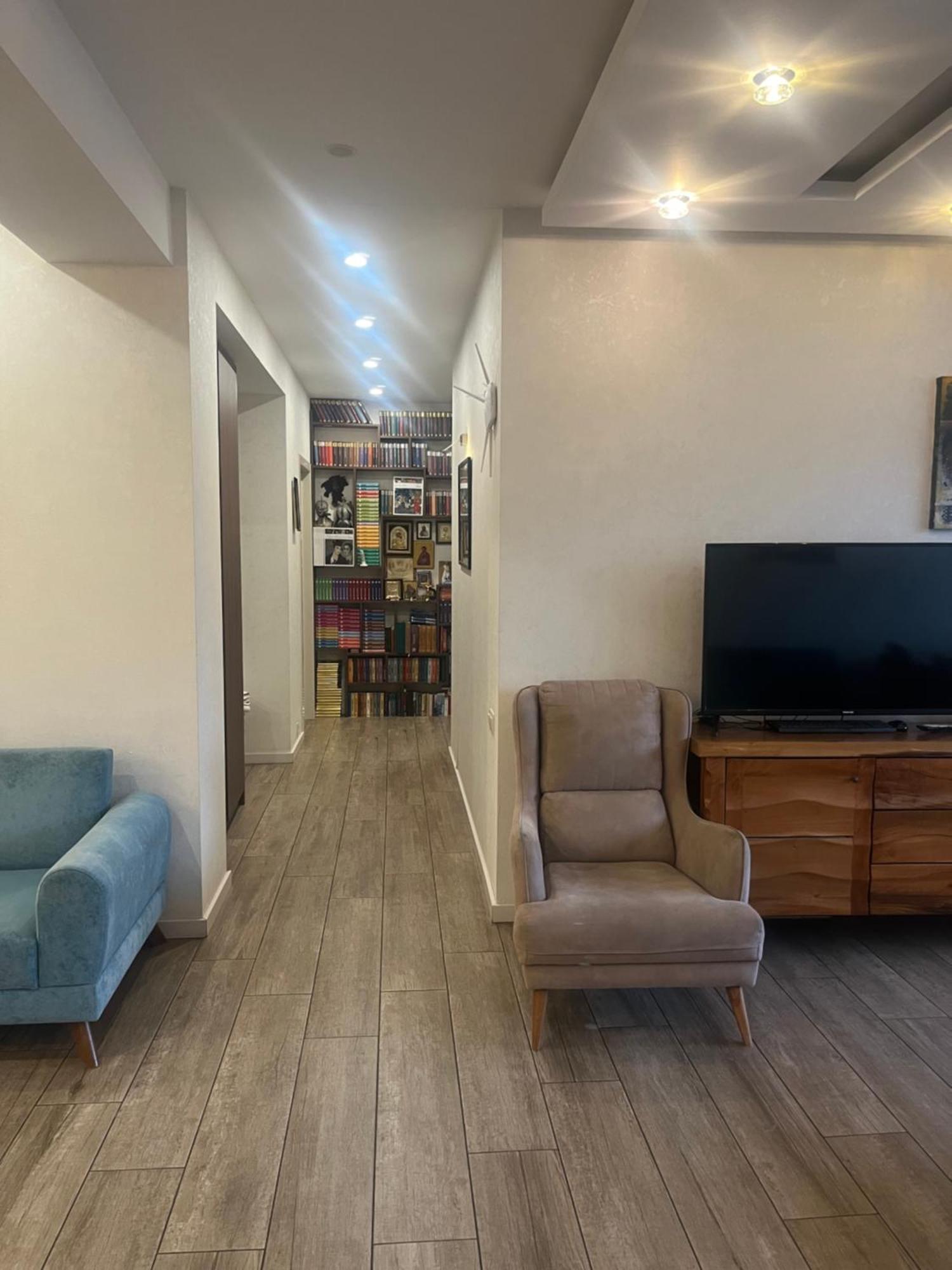 Panorama Khiliani Apartment Tbilisi Ngoại thất bức ảnh