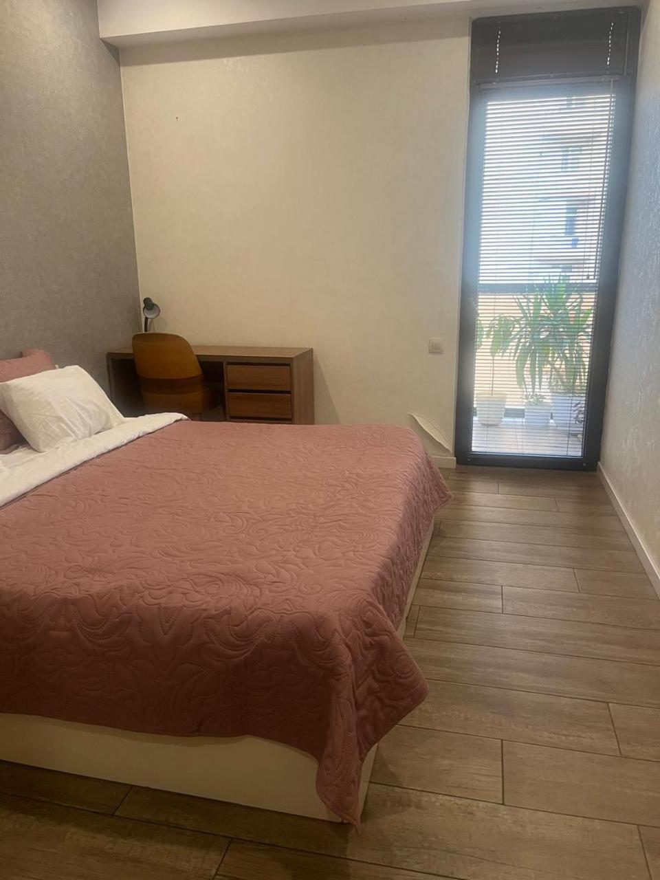 Panorama Khiliani Apartment Tbilisi Ngoại thất bức ảnh