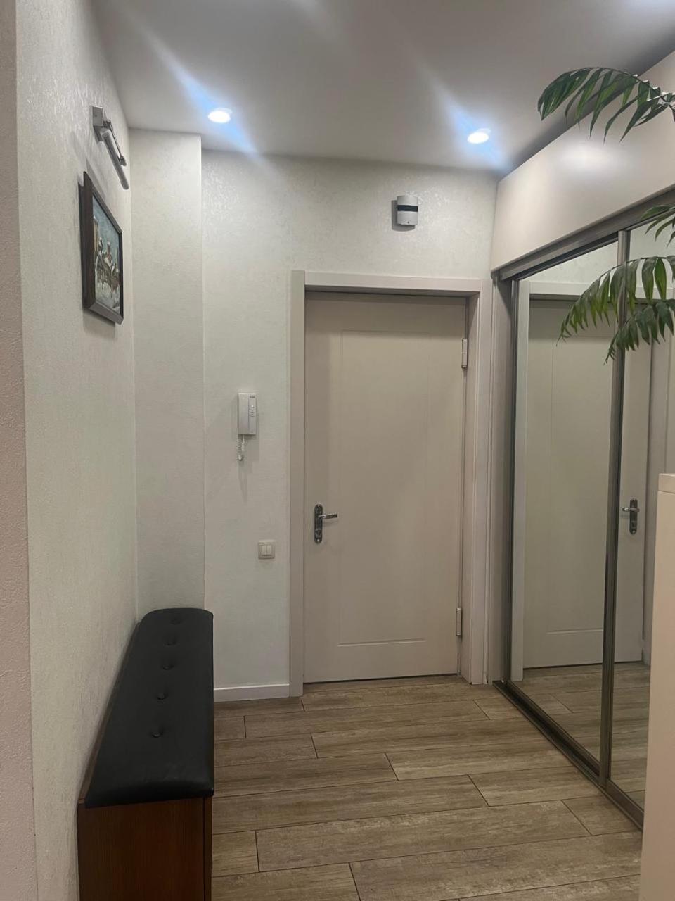 Panorama Khiliani Apartment Tbilisi Ngoại thất bức ảnh
